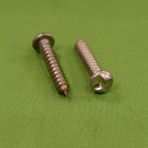 10-32 X 3/4 One Way Oval Head Machine Screws 18-8 Stainless Tamperproof